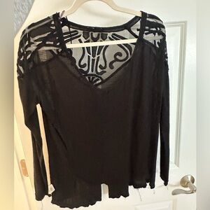 FREE PEOPLE BLACK BLOUSE